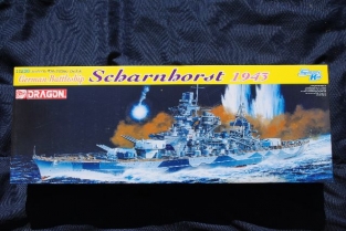 Dragon 1040 SCHARNHORST 1943 German Battlecruiser'